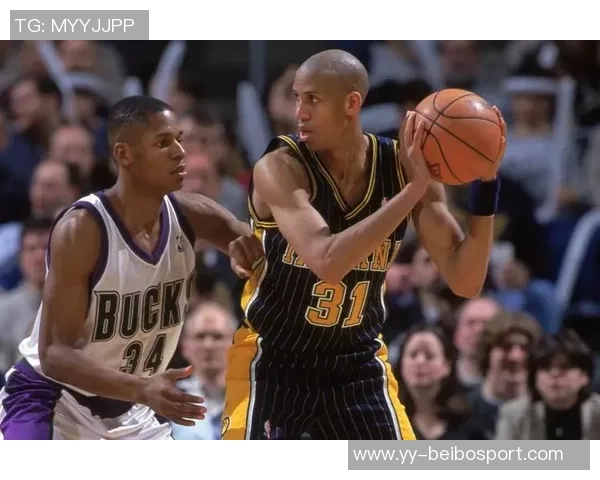 雷吉米勒建议勇士引进得分替补球员以减轻库里压力