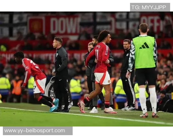 英超意甲多队争抢齐尔克泽曼联标价3500至4000万