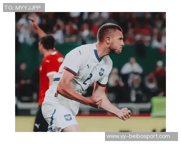 德里赫特谈曼联本赛季目标力争重返欧冠展现球队进步与提升潜力