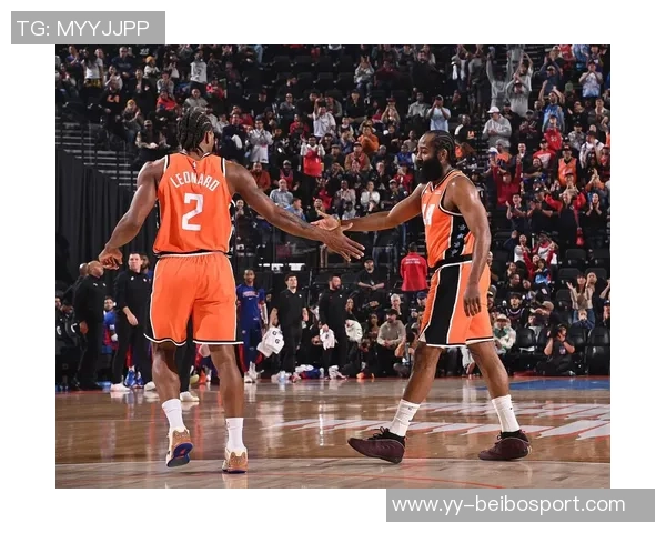 快船迎战黄蜂莱昂纳德因伤缺阵已达十场西部排名跌至第十二 快船迎战黄蜂莱昂纳德因伤缺阵已达十场西部排名跌至第十二